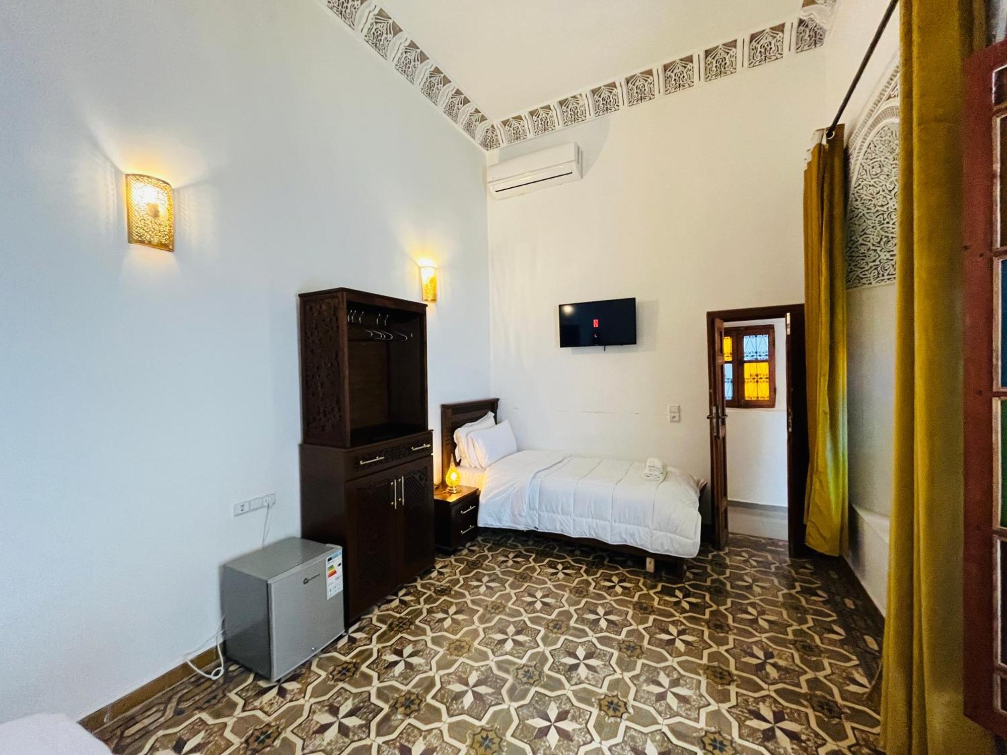 Riad Fes Miracle Exterior photo